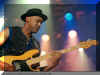 Marcus_Miller_2002-005-7.JPG (47322 bytes)